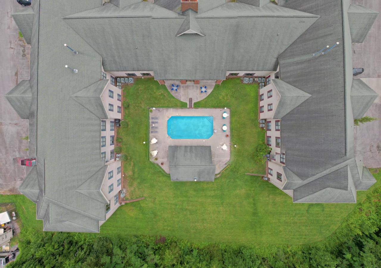 All Season Suites Pigeon Forge Buitenkant foto