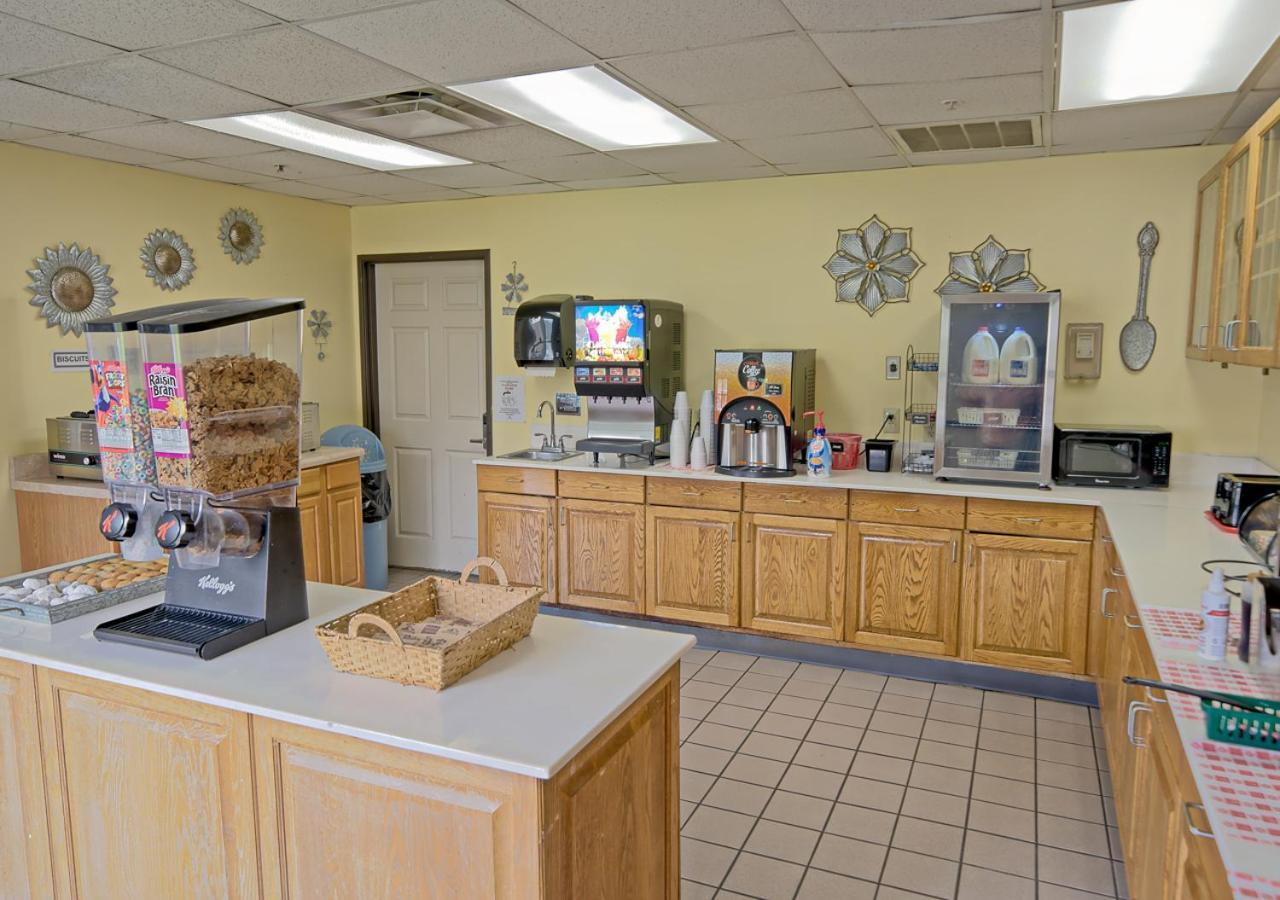 All Season Suites Pigeon Forge Buitenkant foto